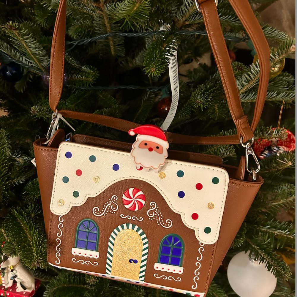 NWT Gingerbread purse with mystery Christmas clip